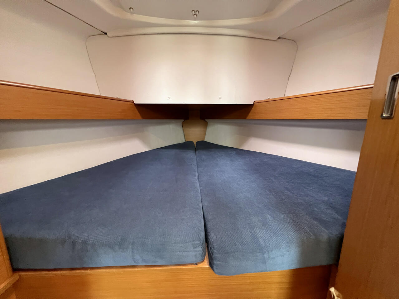 Sun Odyssey 30i — photo 17