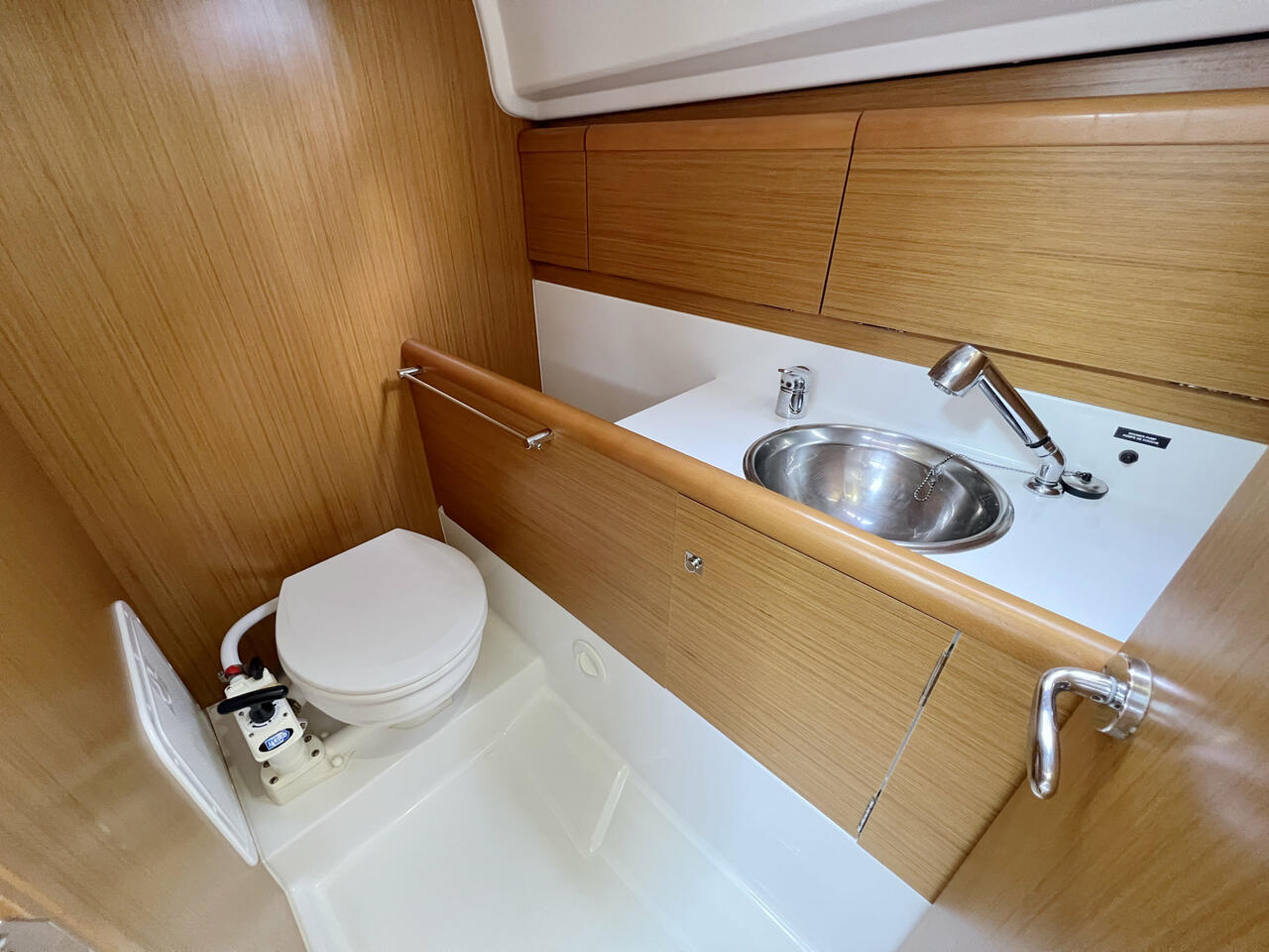 Sun Odyssey 30i — photo 15