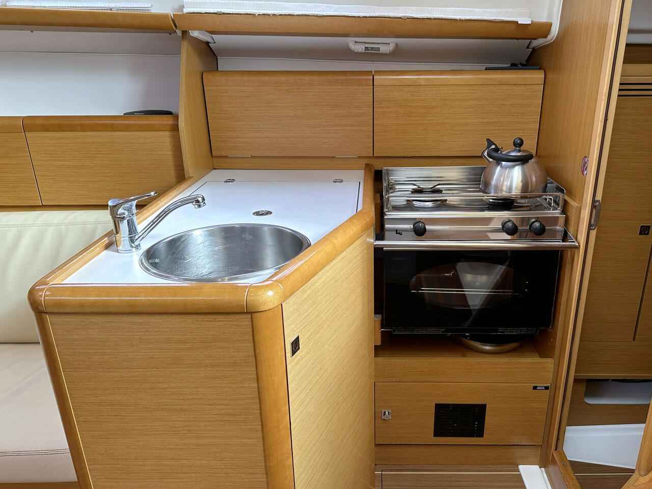 Sun Odyssey 30i — photo 13