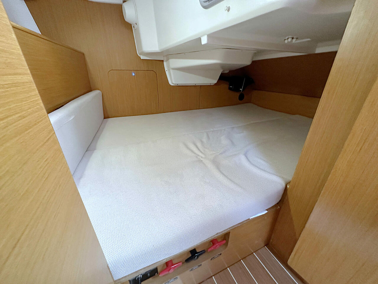Sun Odyssey 30i — photo 16