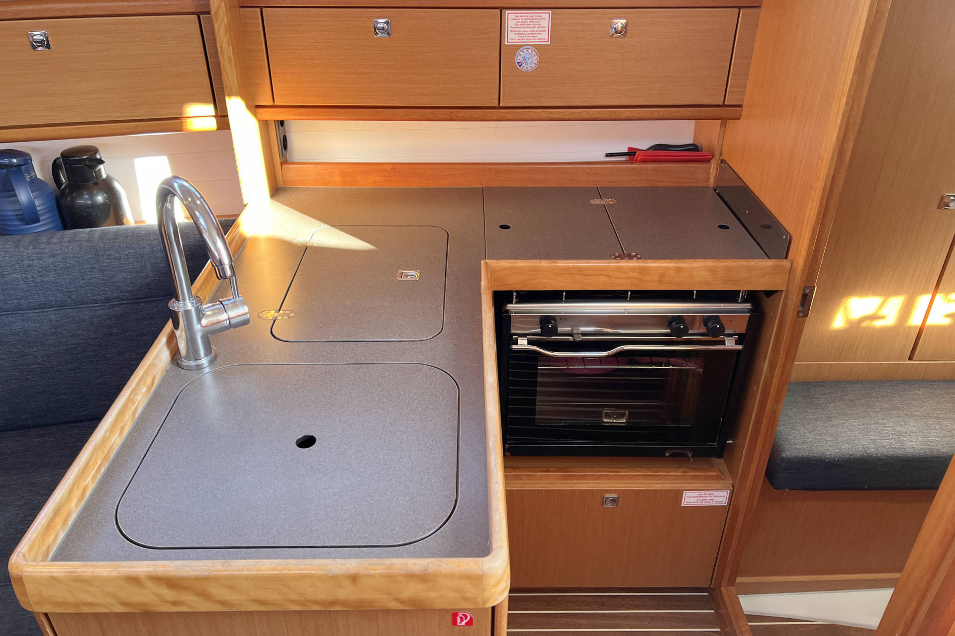 Bavaria Cruiser 33 — photo 13