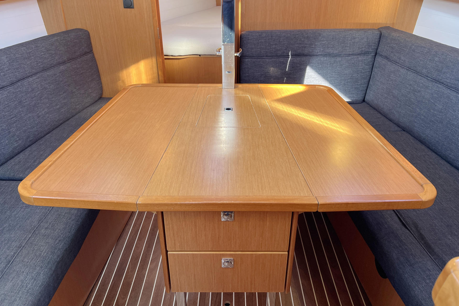 Bavaria Cruiser 33 — photo 15
