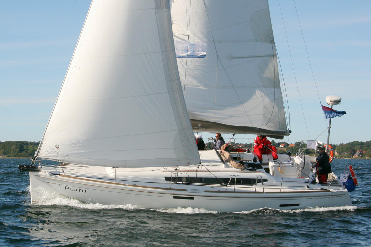 Sun Odyssey 379 — photo 9