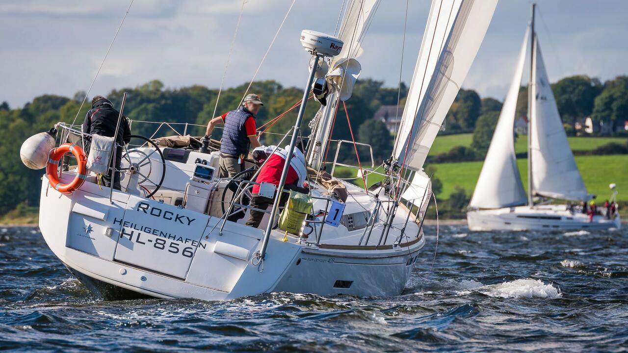 Sun Odyssey 409 — photo 1