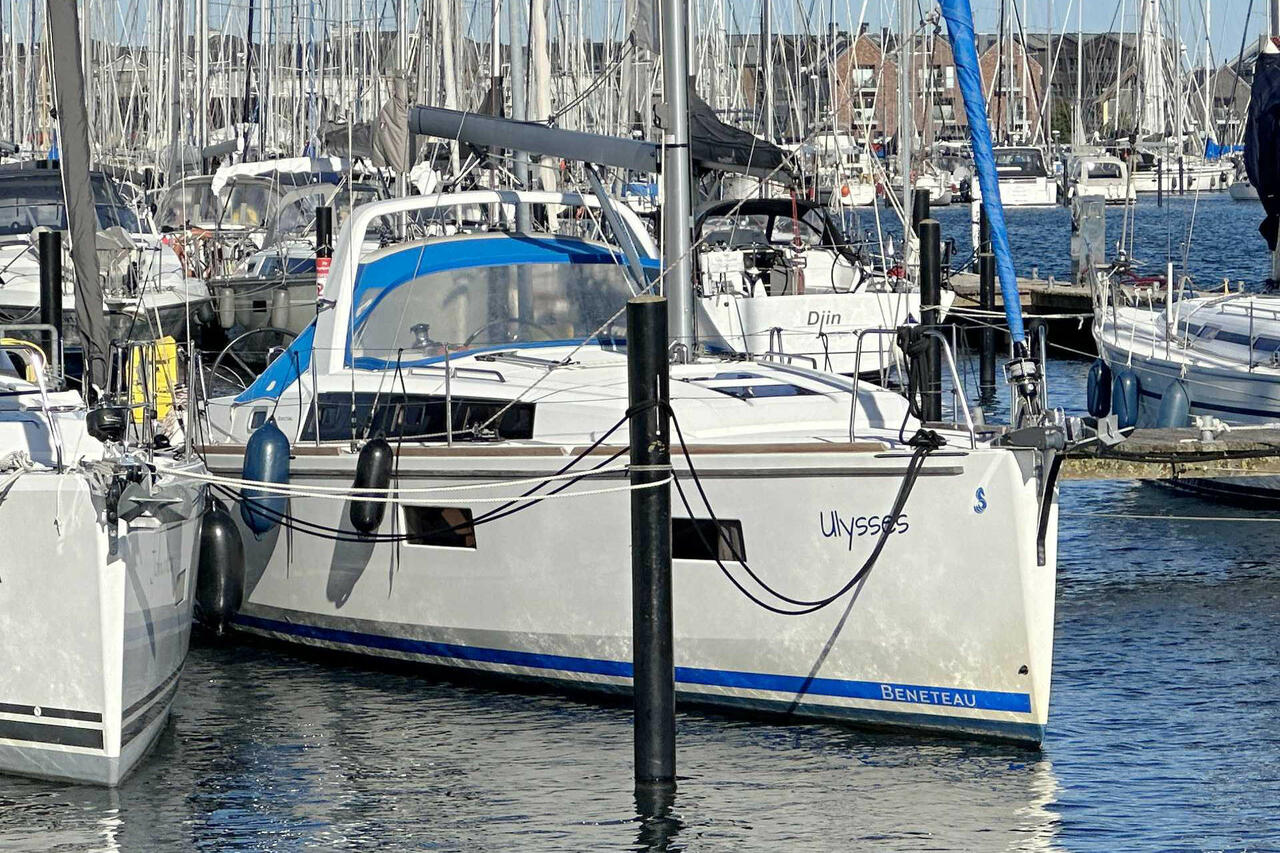 Oceanis 38 - 3 cab. — photo 8