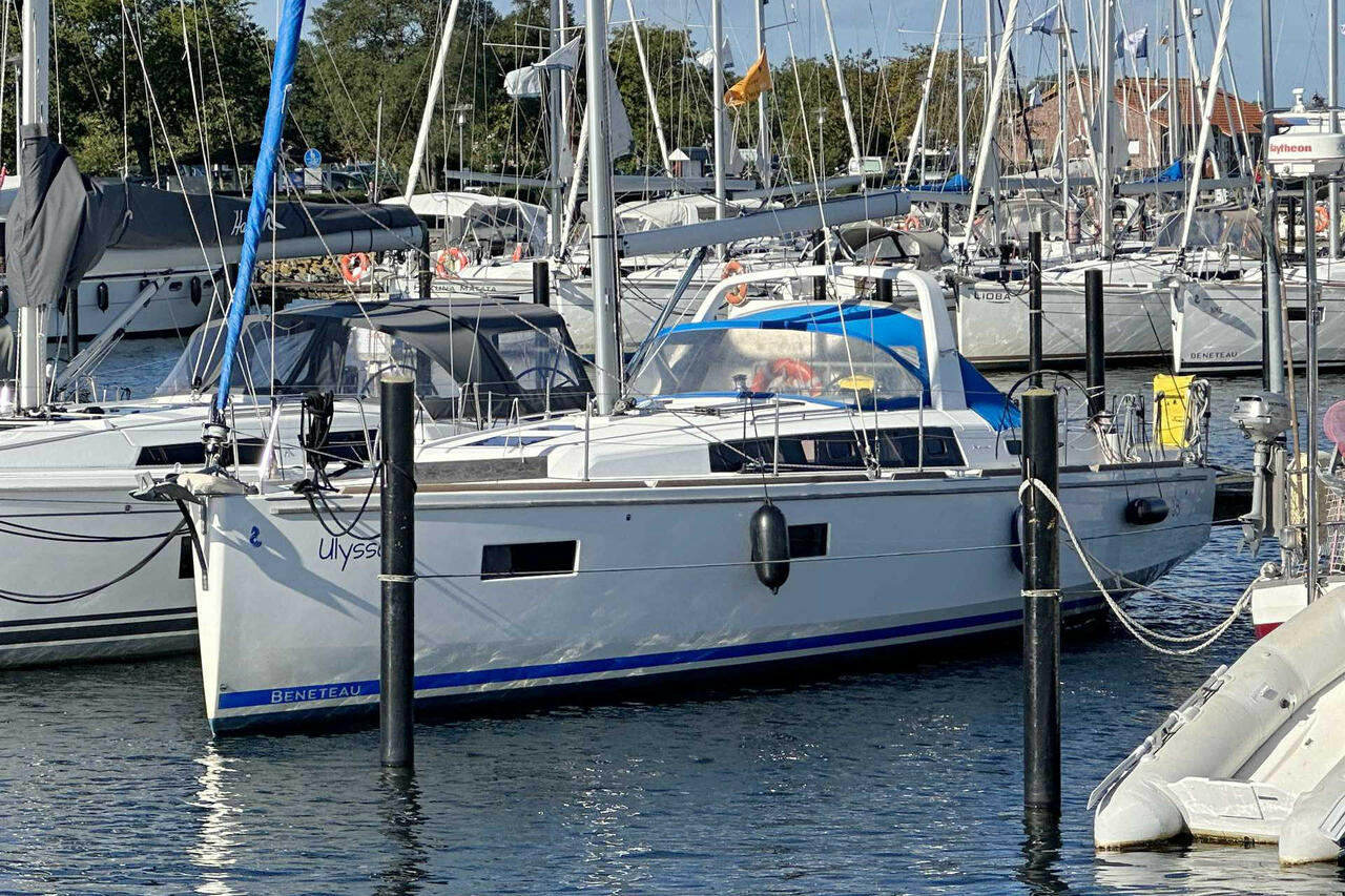 Oceanis 38 - 3 cab. — photo 9
