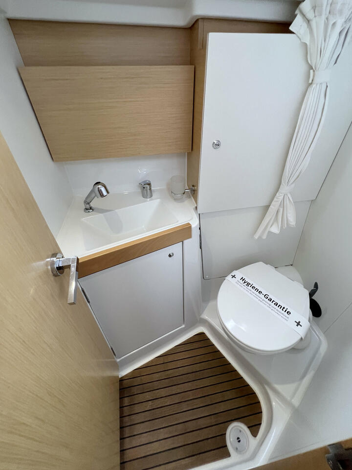 Oceanis 38 - 3 cab. — photo 4