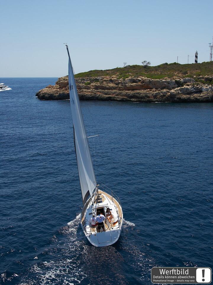Bavaria 31 Cruiser — photo 11