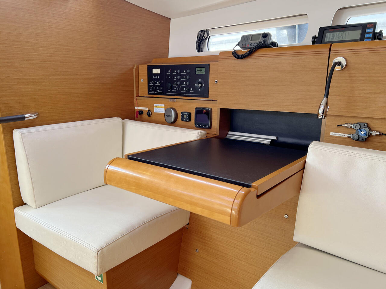 Sun Odyssey 439 — photo 15
