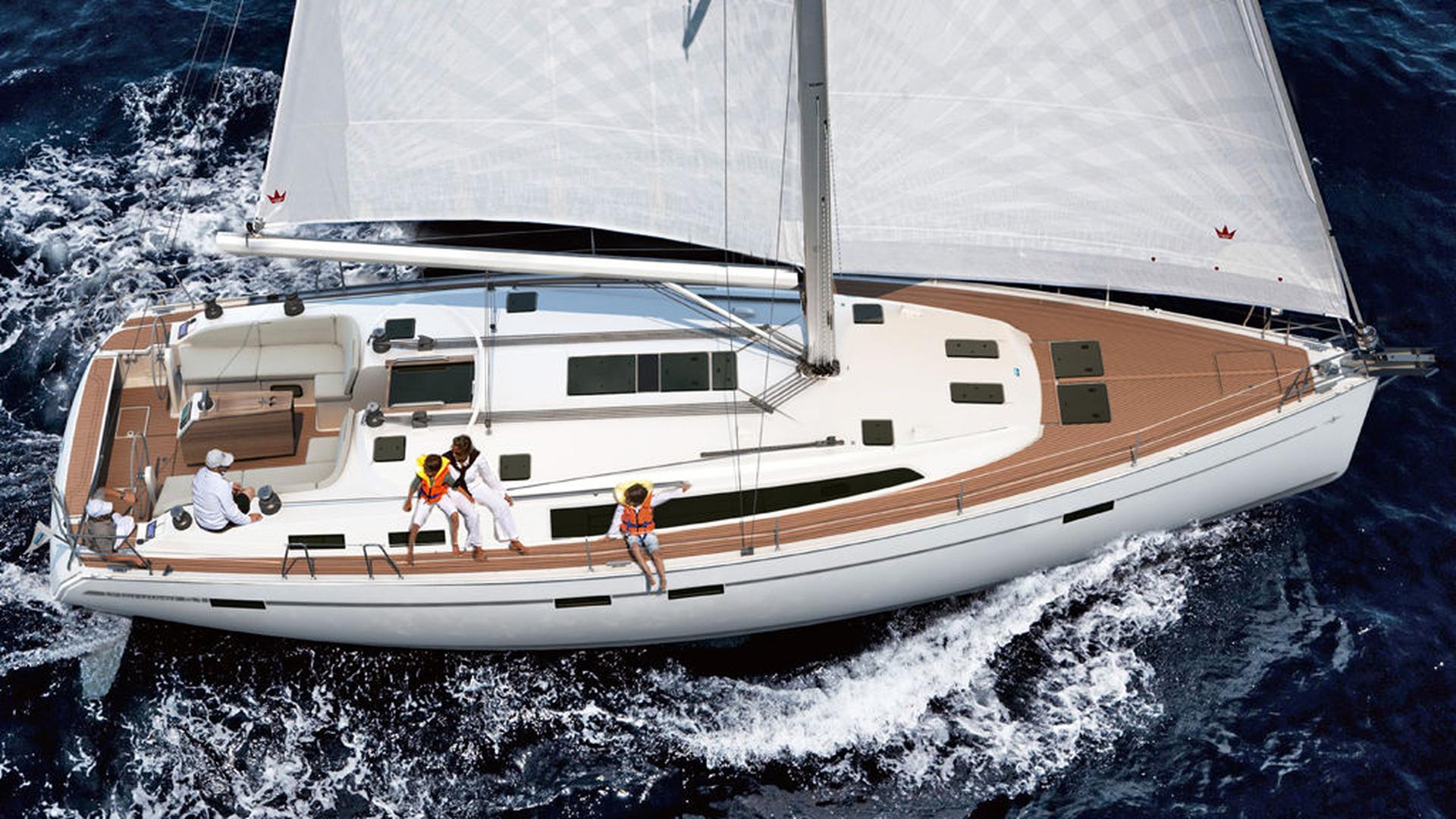 Bavaria Cruiser 51 — photo 12