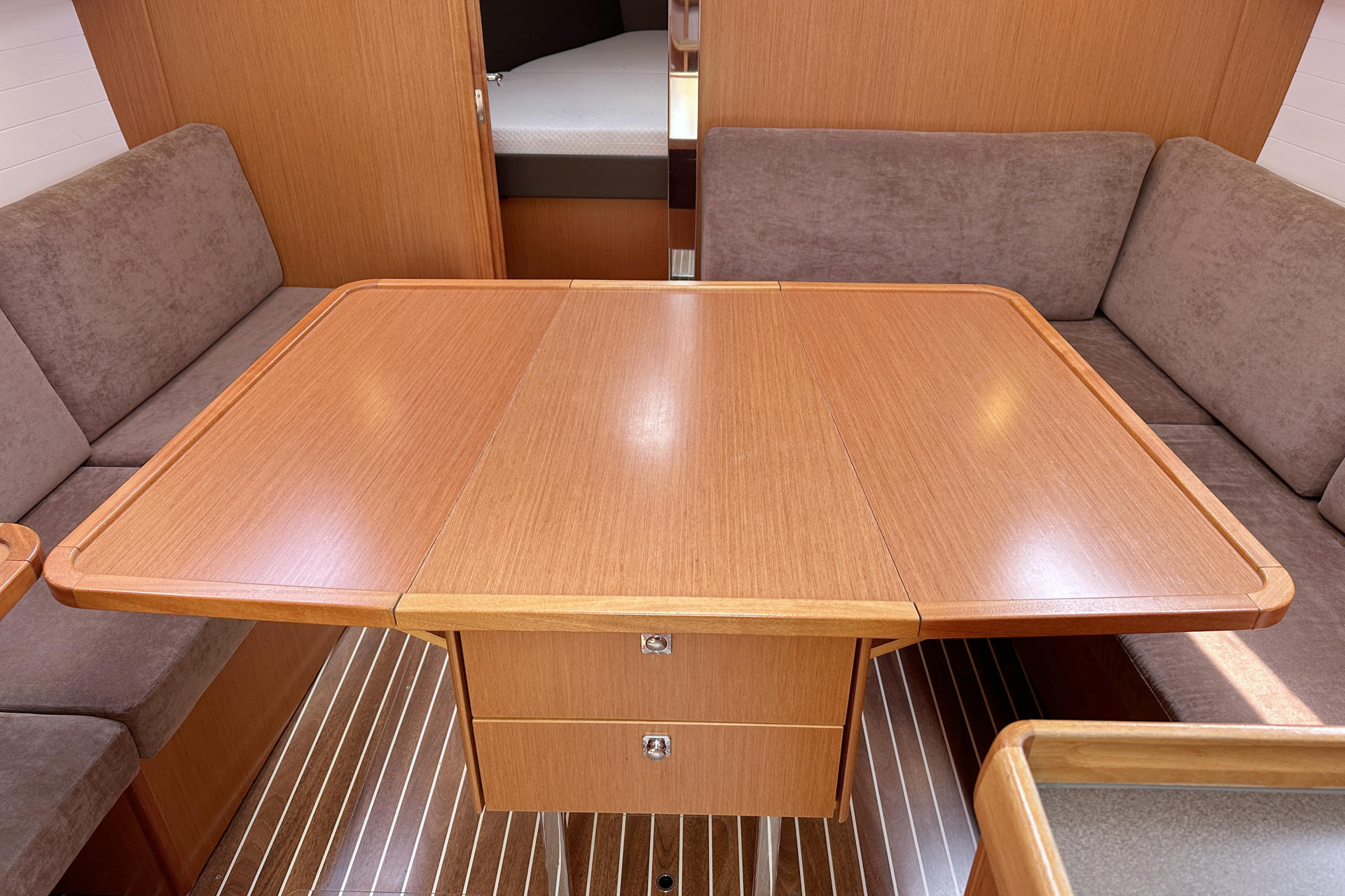 Bavaria Cruiser 37 - 3 cab. — photo 18