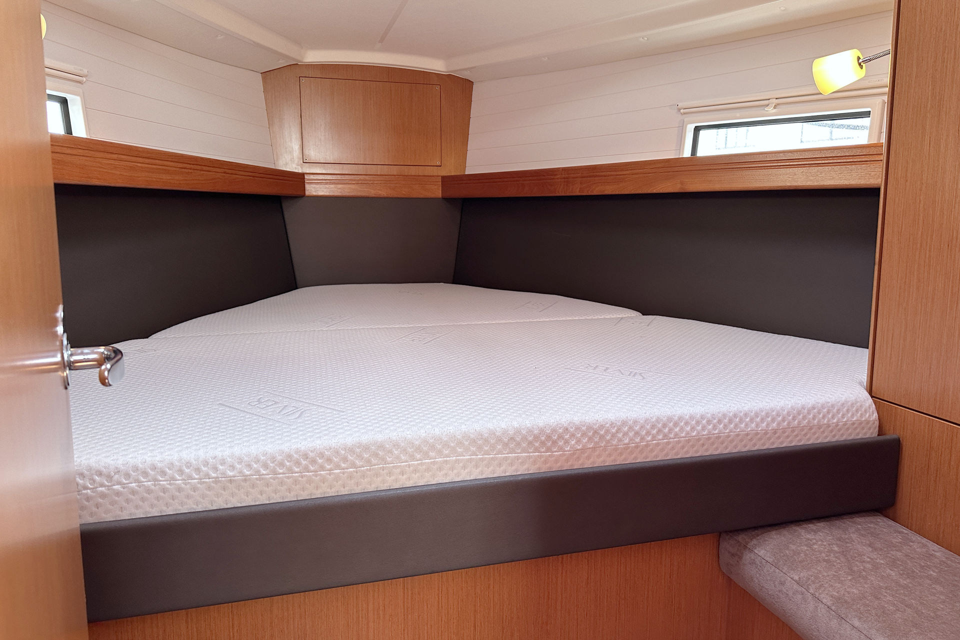 Bavaria Cruiser 37 - 3 cab. — photo 19