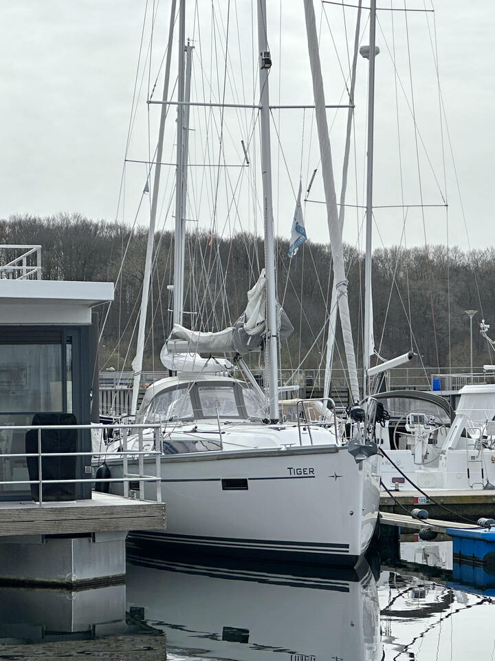 Bavaria Cruiser 37 - 3 cab. — photo 7