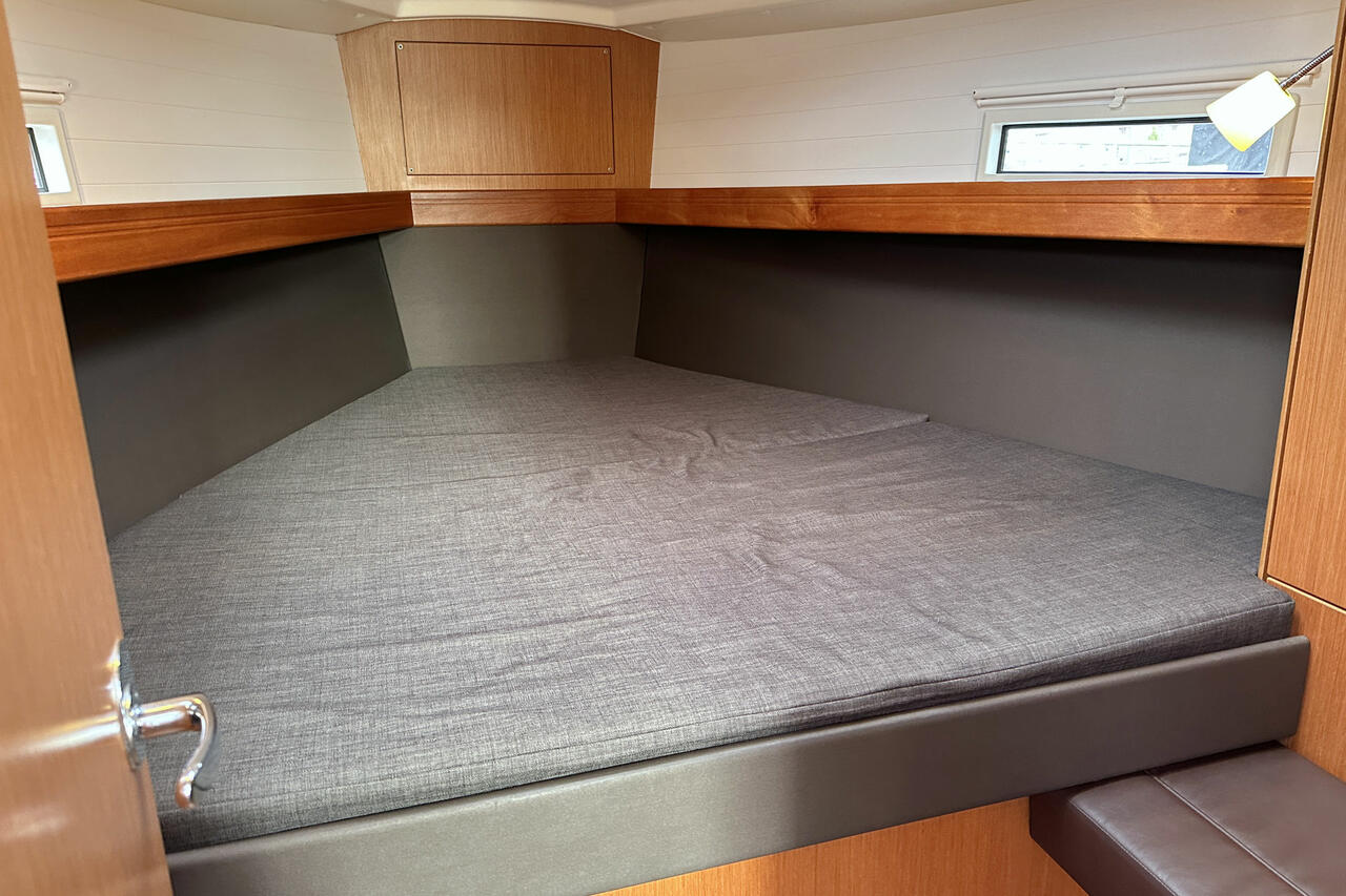 Bavaria Cruiser 37 - 3 cab. — photo 16