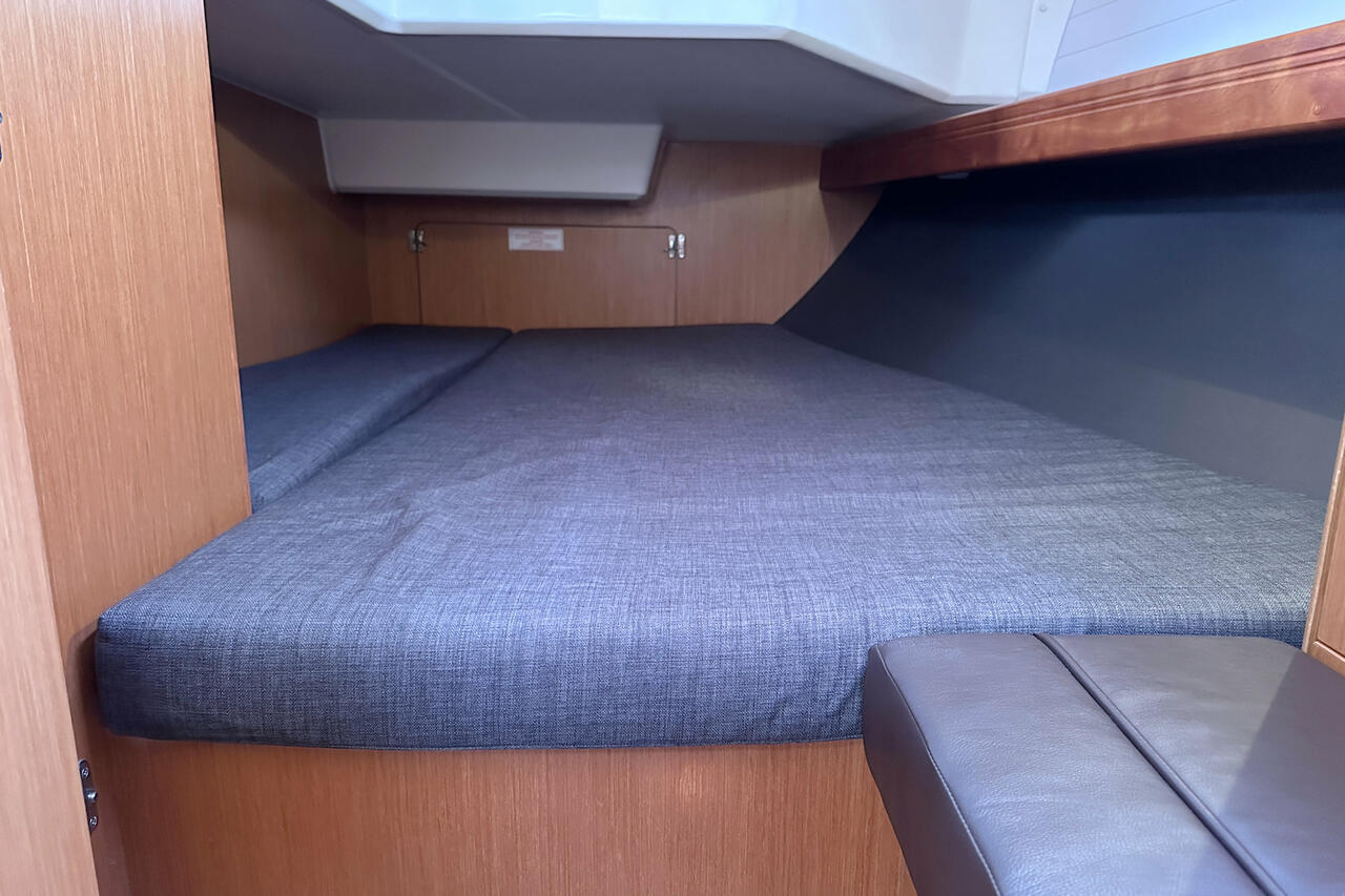 Bavaria Cruiser 37 - 3 cab. — photo 18