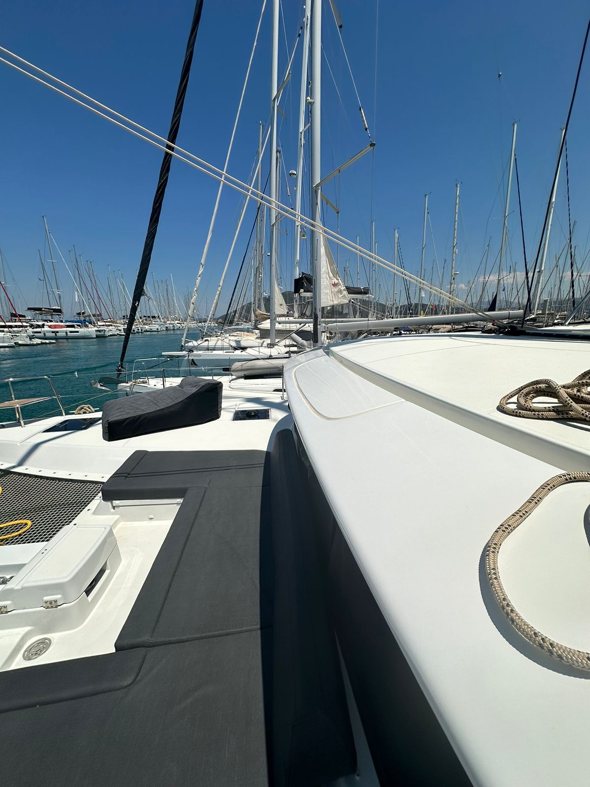 Lagoon 46 - 4 + 1 cab. — photo 6