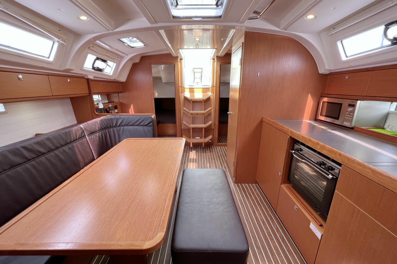 Bavaria Cruiser 41 - 3 cab. — photo 12