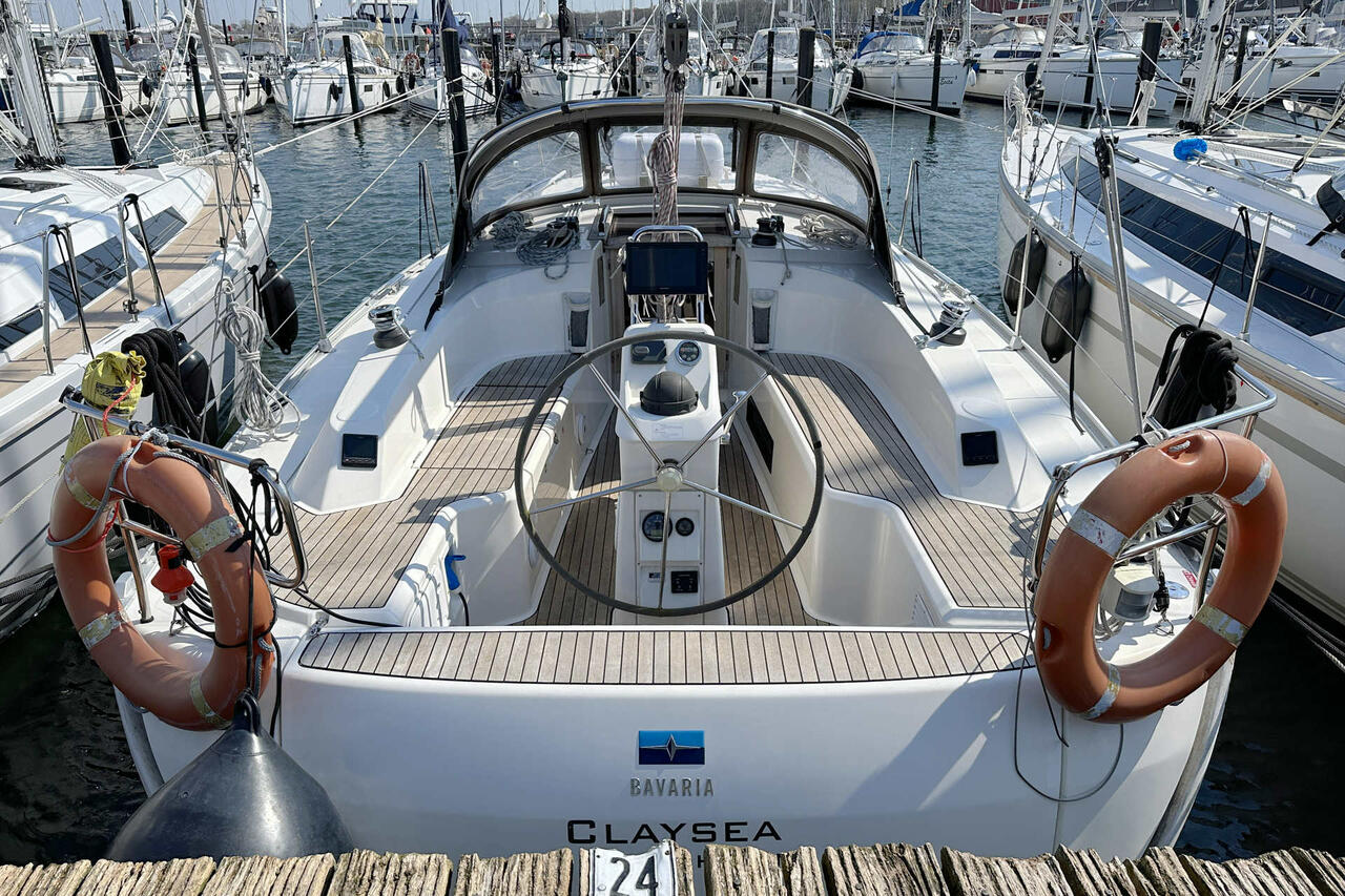 Bavaria Cruiser 33 — photo 3