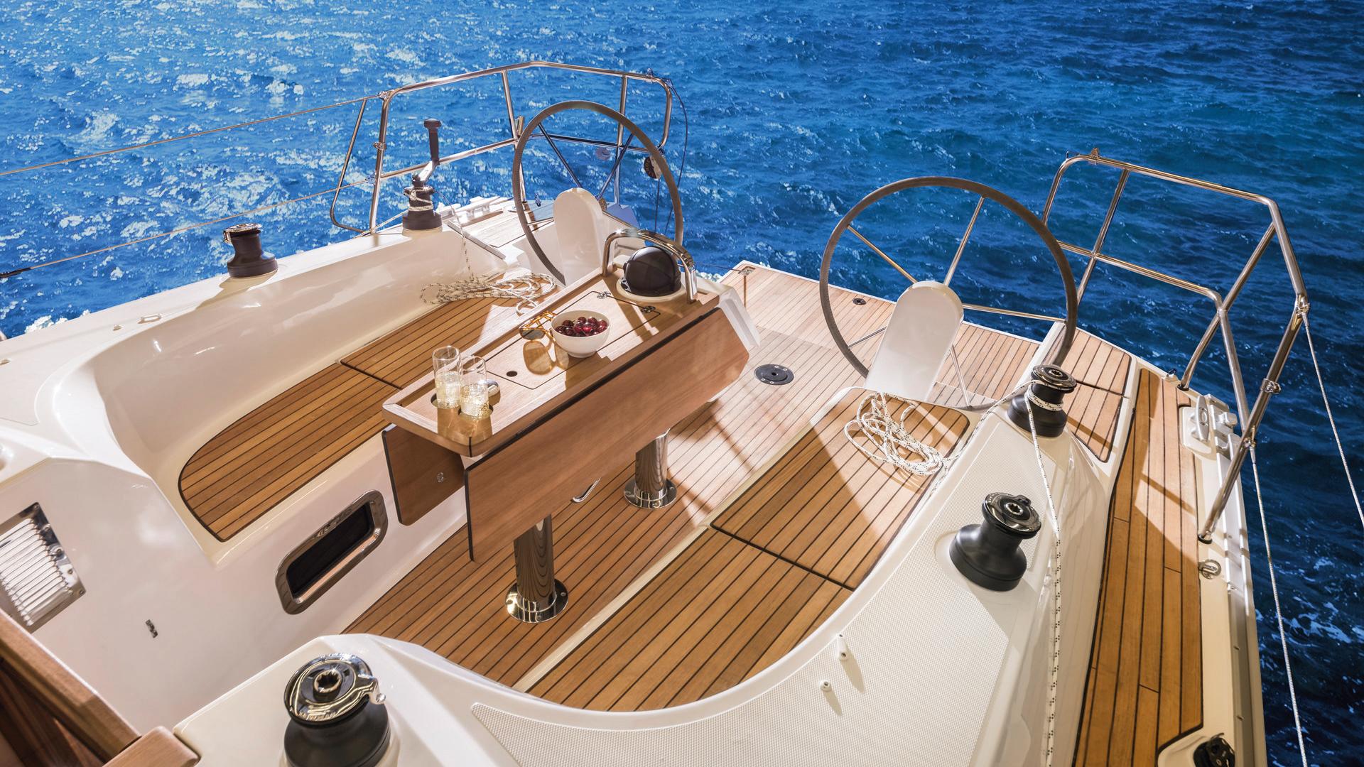 Bavaria Cruiser 34 — photo 9