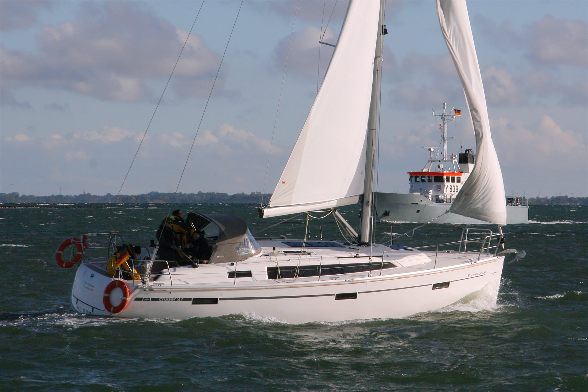 Bavaria Cruiser 37 - 3 cab. — photo 3