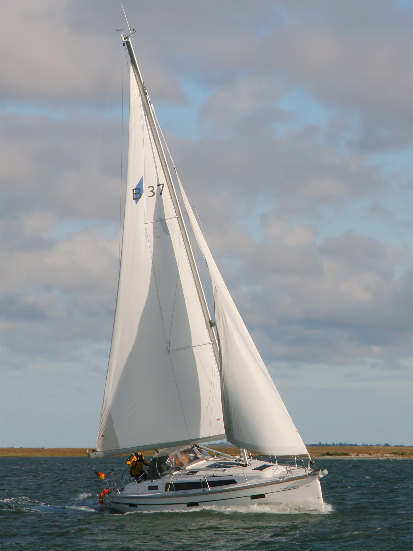 Bavaria Cruiser 37 - 3 cab. — photo 5