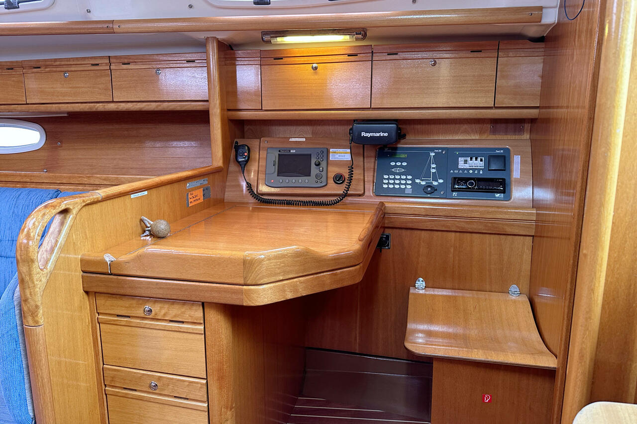 Bavaria 38 Cruiser — photo 15