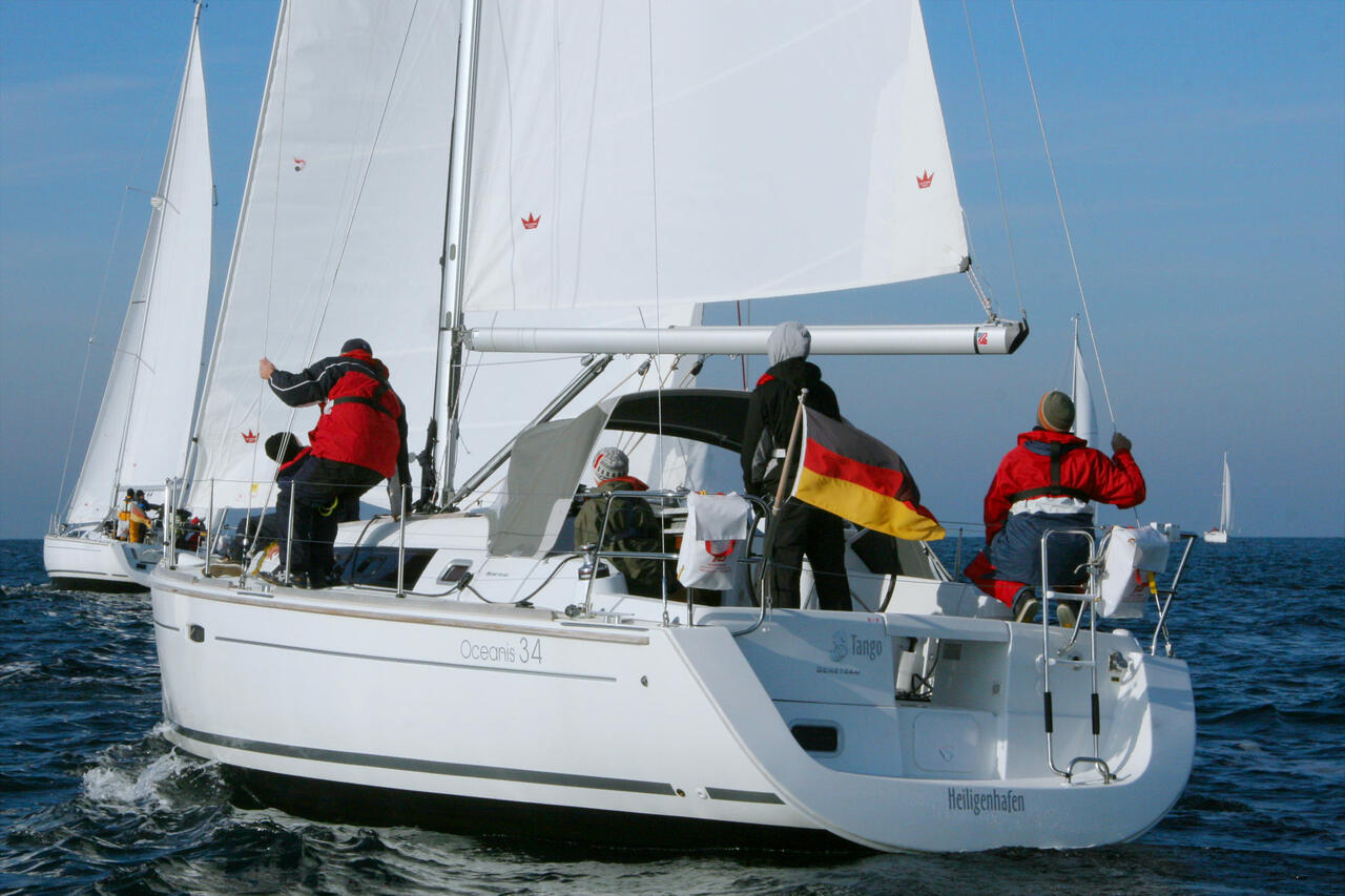 Oceanis 34.2 — photo 4