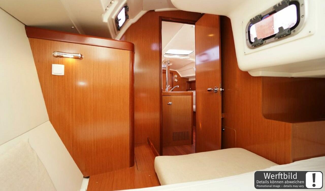 Oceanis 34.2 — photo 14