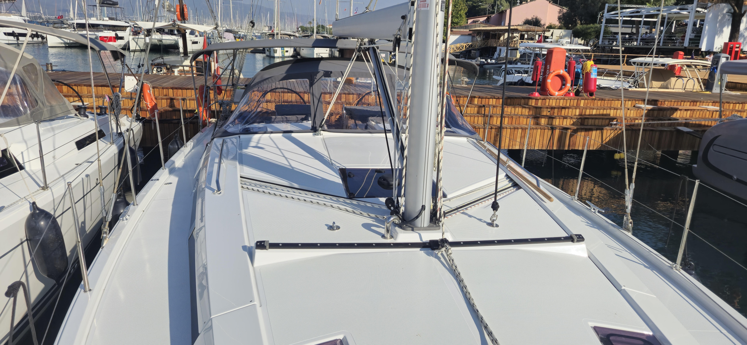 Hanse 410 — photo 3