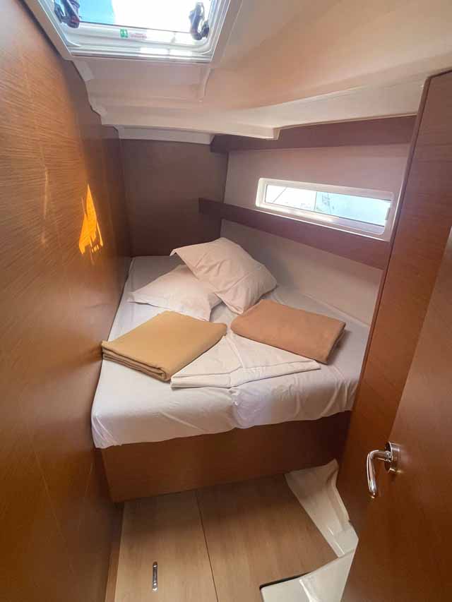 Sun Odyssey 440 - 4 cab. — photo 7