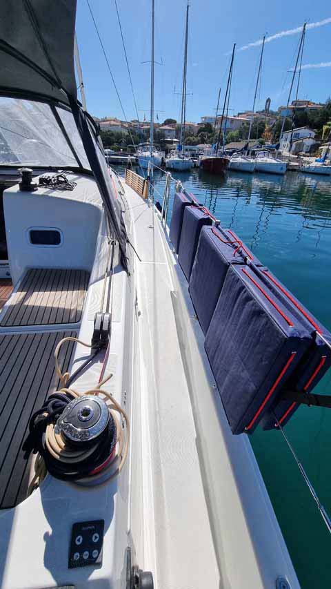 Sun Odyssey 380 - 3 cab. — photo 5