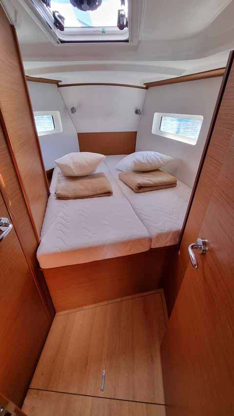 Sun Odyssey 380 - 3 cab. — photo 9