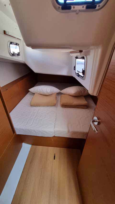 Sun Odyssey 380 - 3 cab. — photo 10