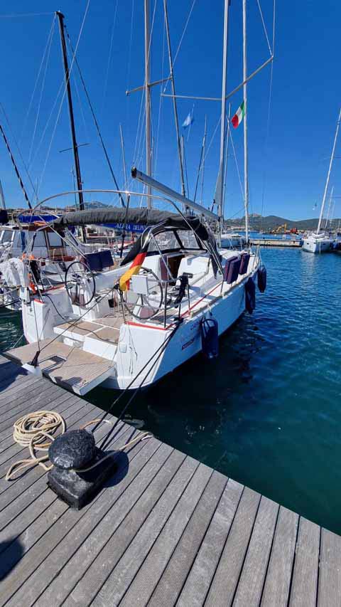 Sun Odyssey 349 - 2 cab. — photo 3