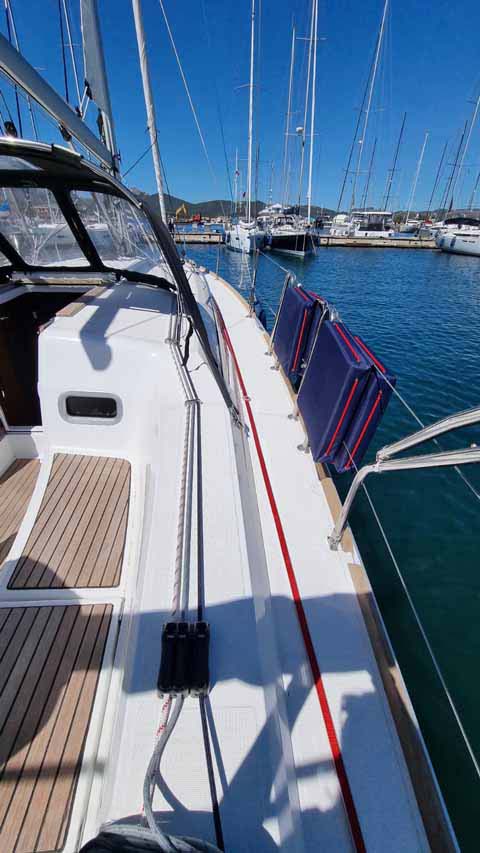 Sun Odyssey 349 - 2 cab. — photo 5