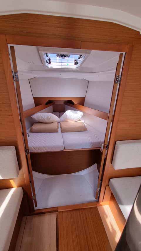 Sun Odyssey 349 - 2 cab. — photo 7
