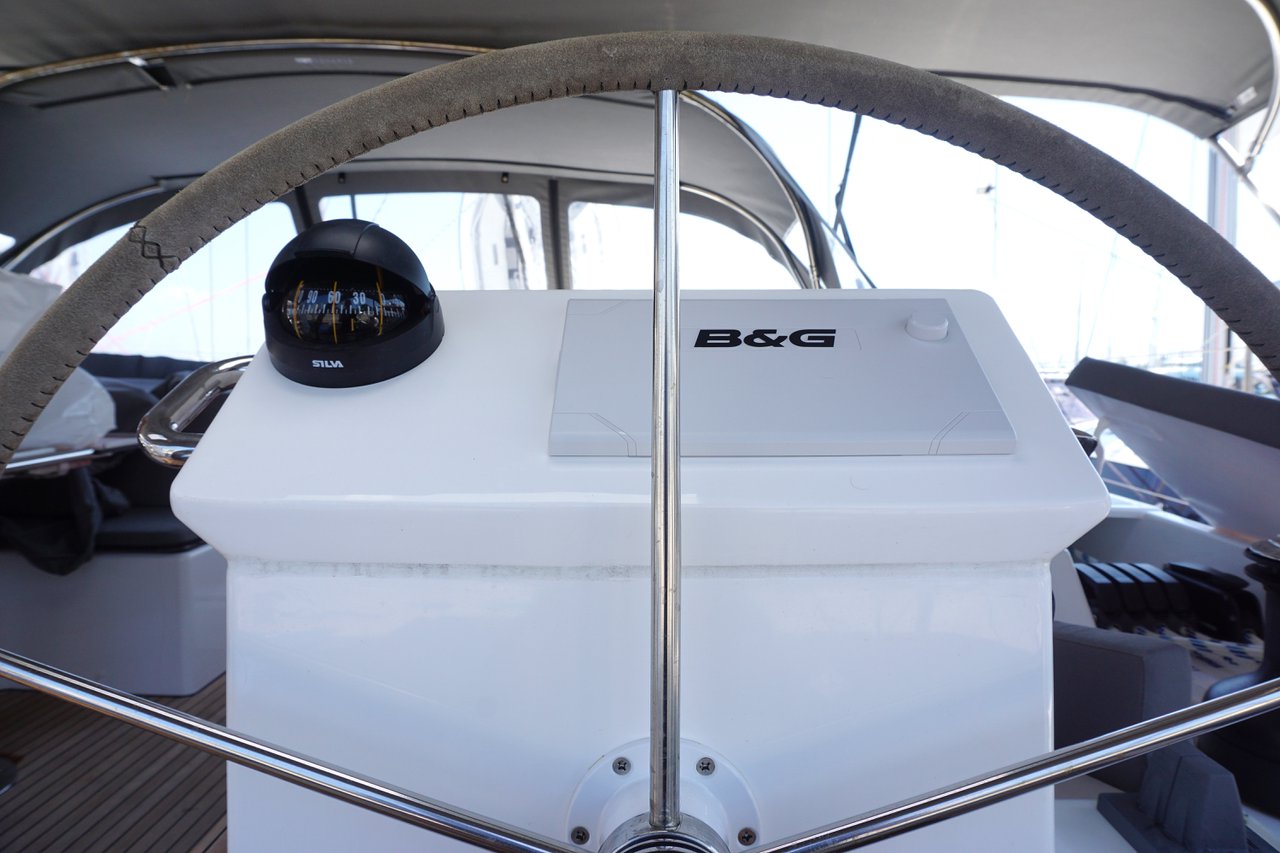 Bavaria C50 Style - 4 + 1 cab. — photo 6