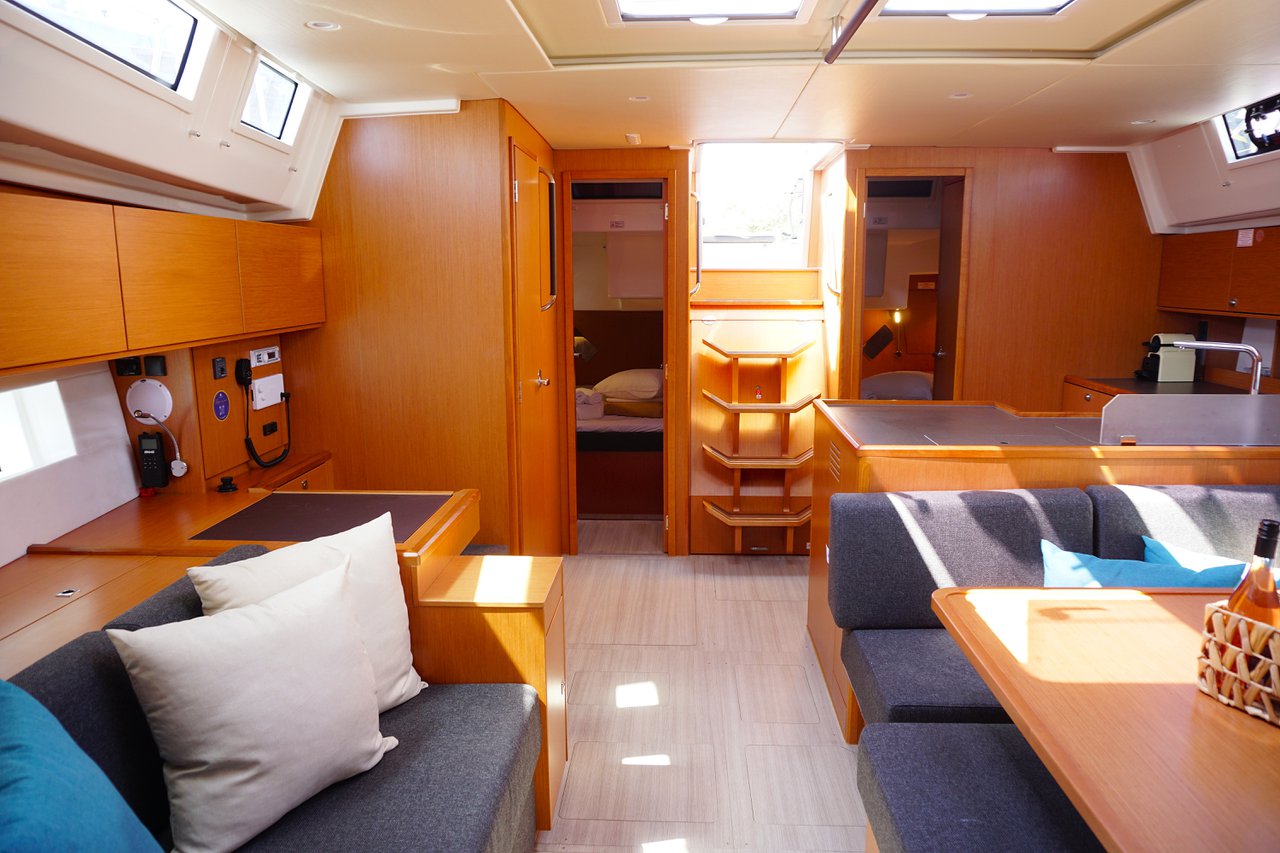 Bavaria C50 Style - 4 + 1 cab. — photo 11