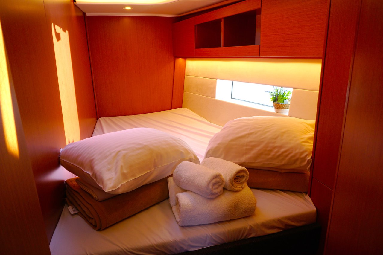 Bavaria C50 Style - 4 + 1 cab. — photo 14