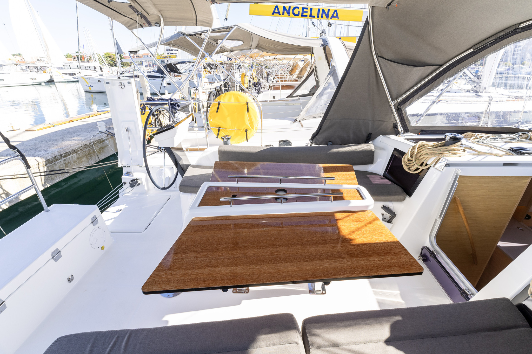 Dufour 37 - 3 cab. — photo 35