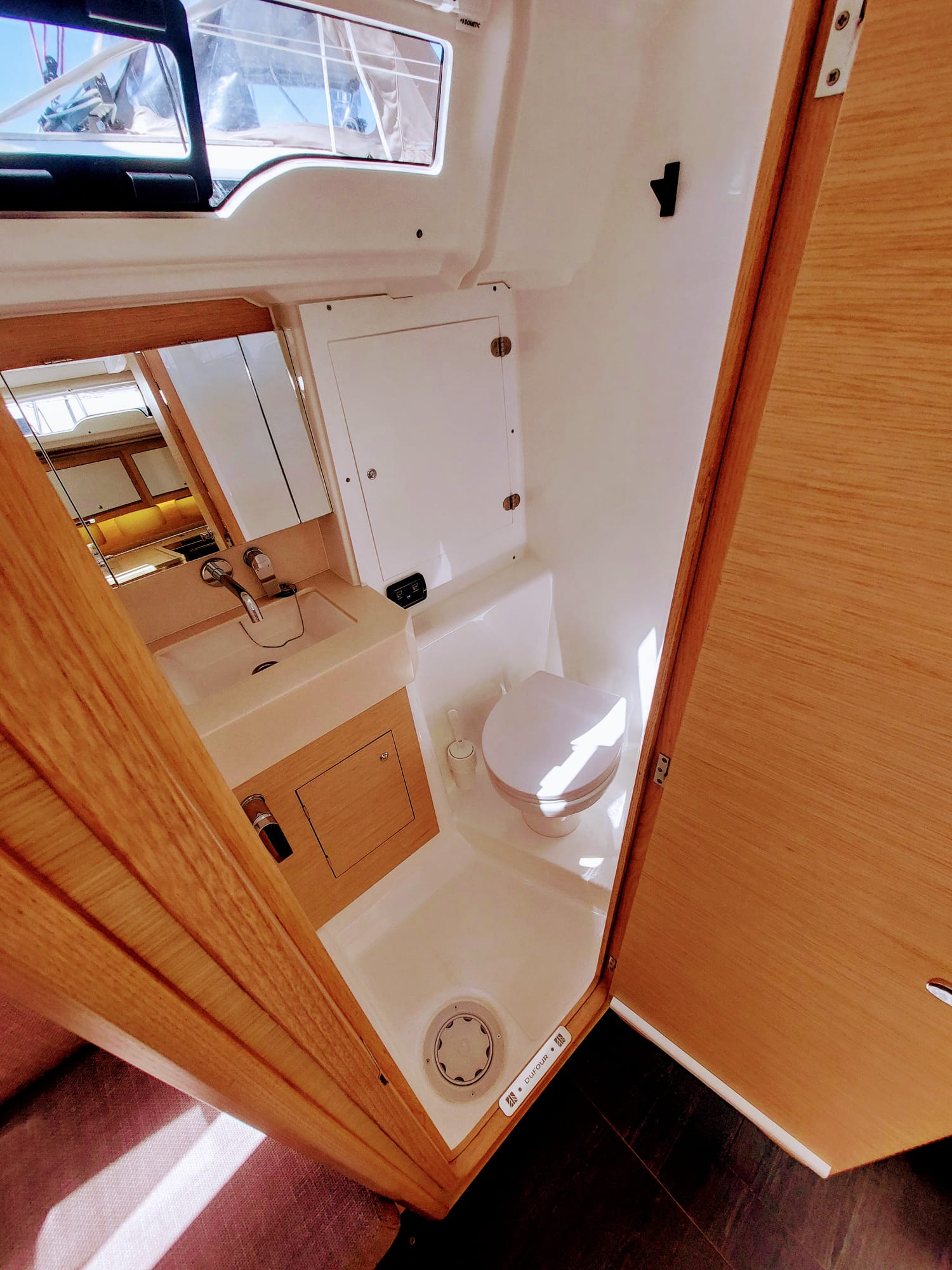 Dufour 37 - 3 cab. — photo 19