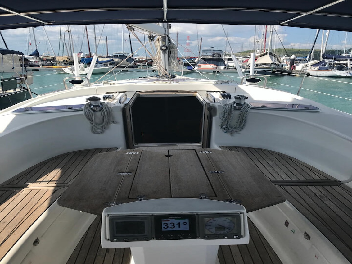 Bavaria 40 Cruiser — photo 6