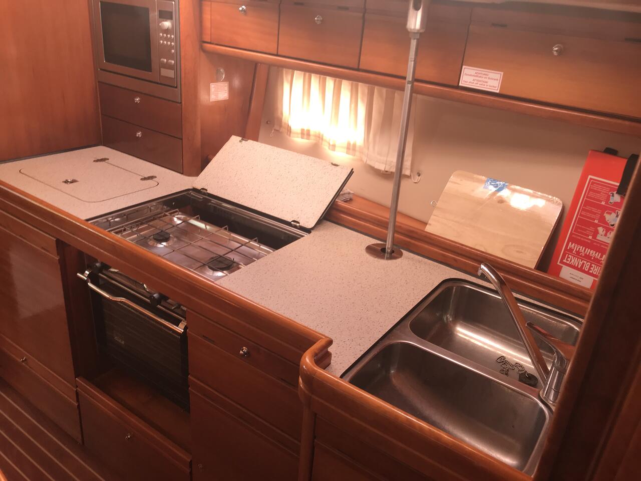 Bavaria 40 Cruiser — photo 9