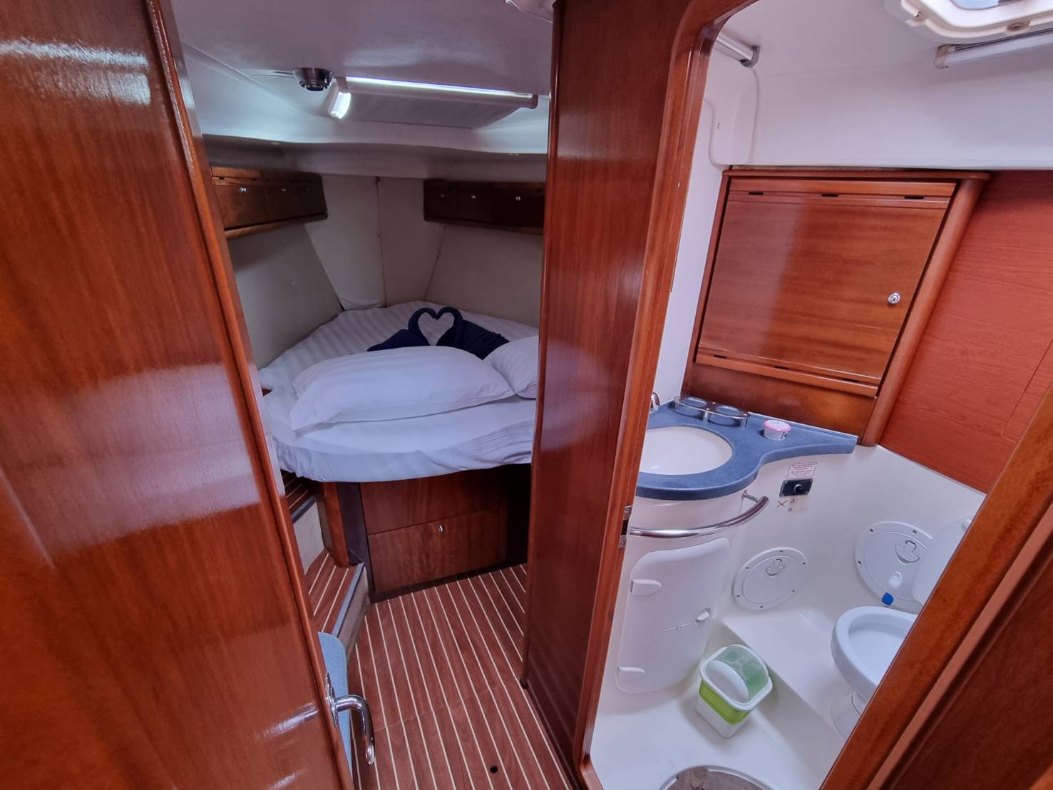 Bavaria 40 Cruiser — photo 12