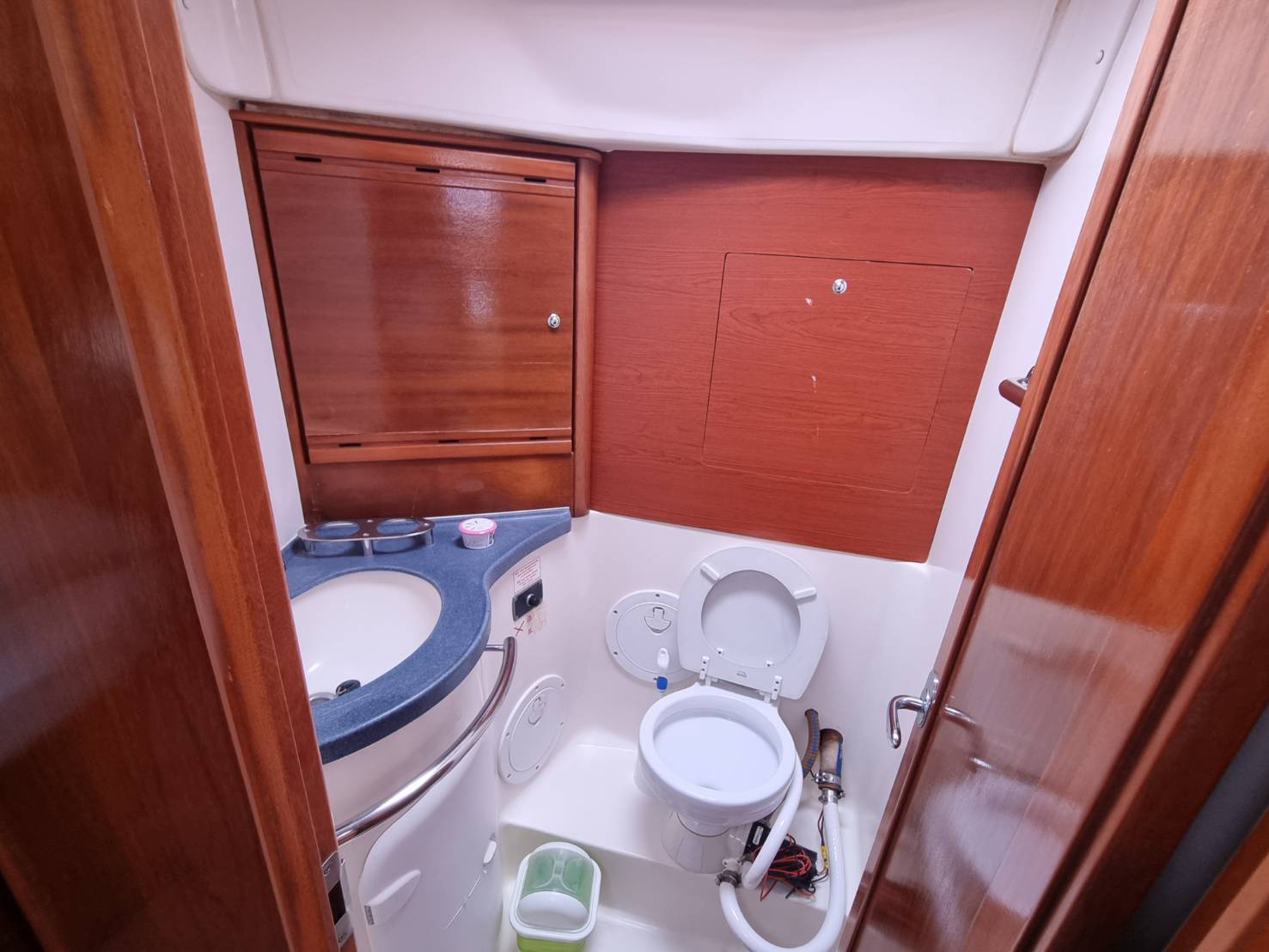 Bavaria 40 Cruiser — photo 15