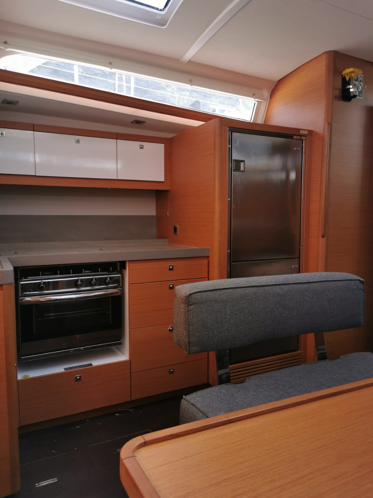 Dufour 470 - 4 + 1 cab. — photo 5