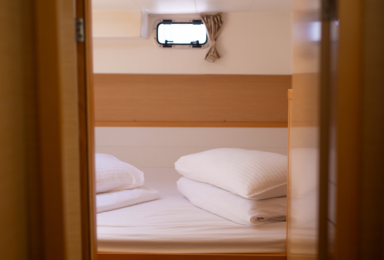 Lagoon 39 - 4 + 2 cab. — photo 10