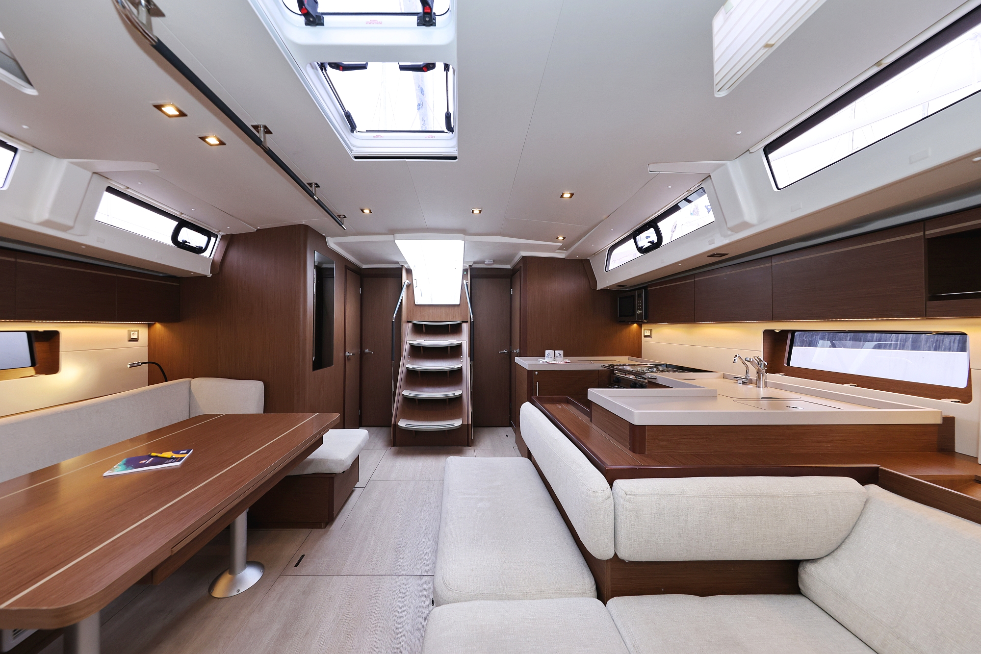Oceanis 51.1 - 5 + 1 cab. — photo 16