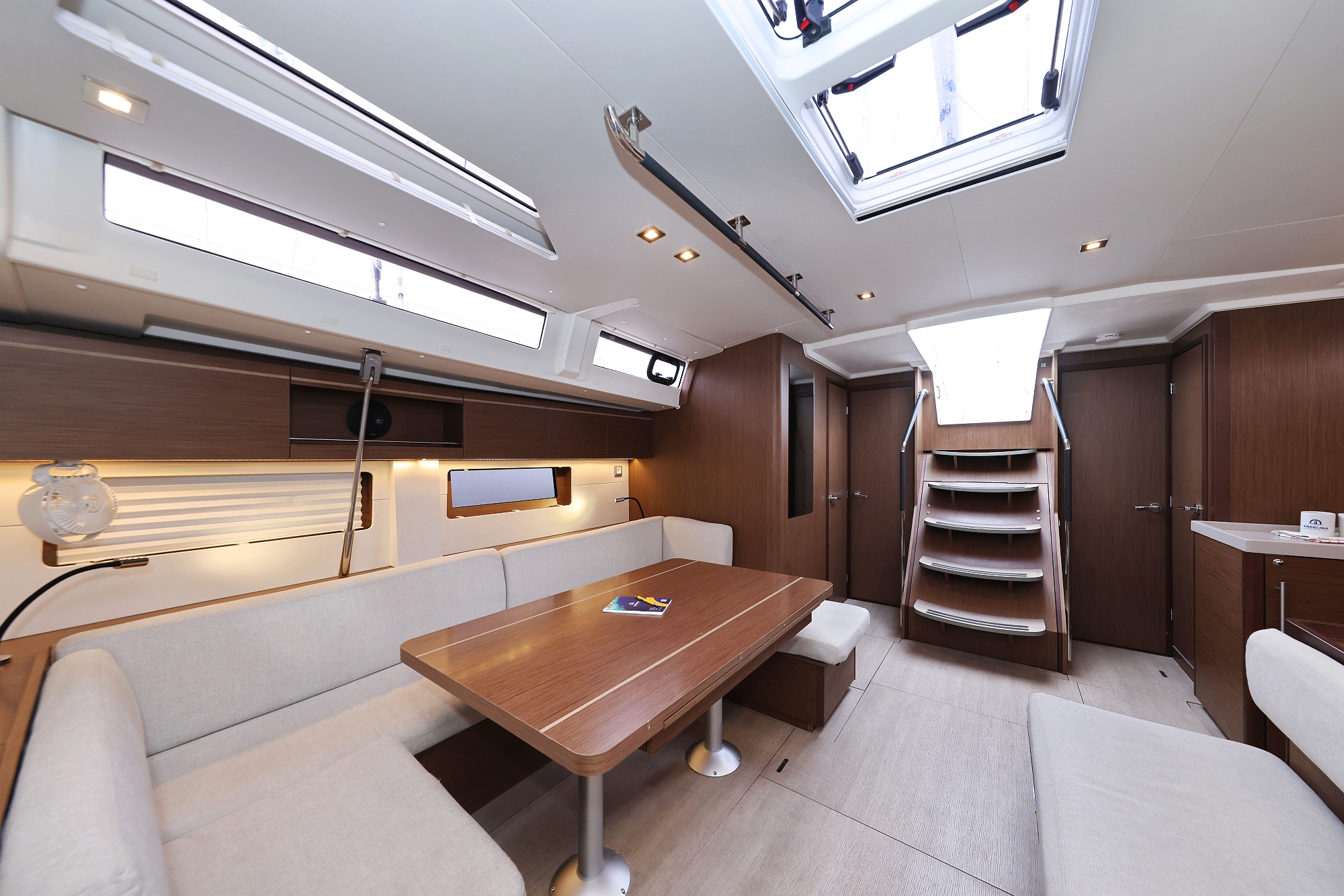 Oceanis 51.1 - 5 + 1 cab. — photo 17