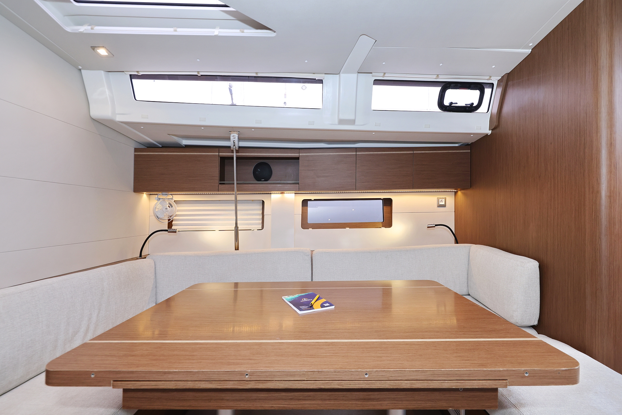 Oceanis 51.1 - 5 + 1 cab. — photo 18
